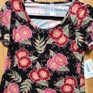 LuLaRoe XXS classic tee